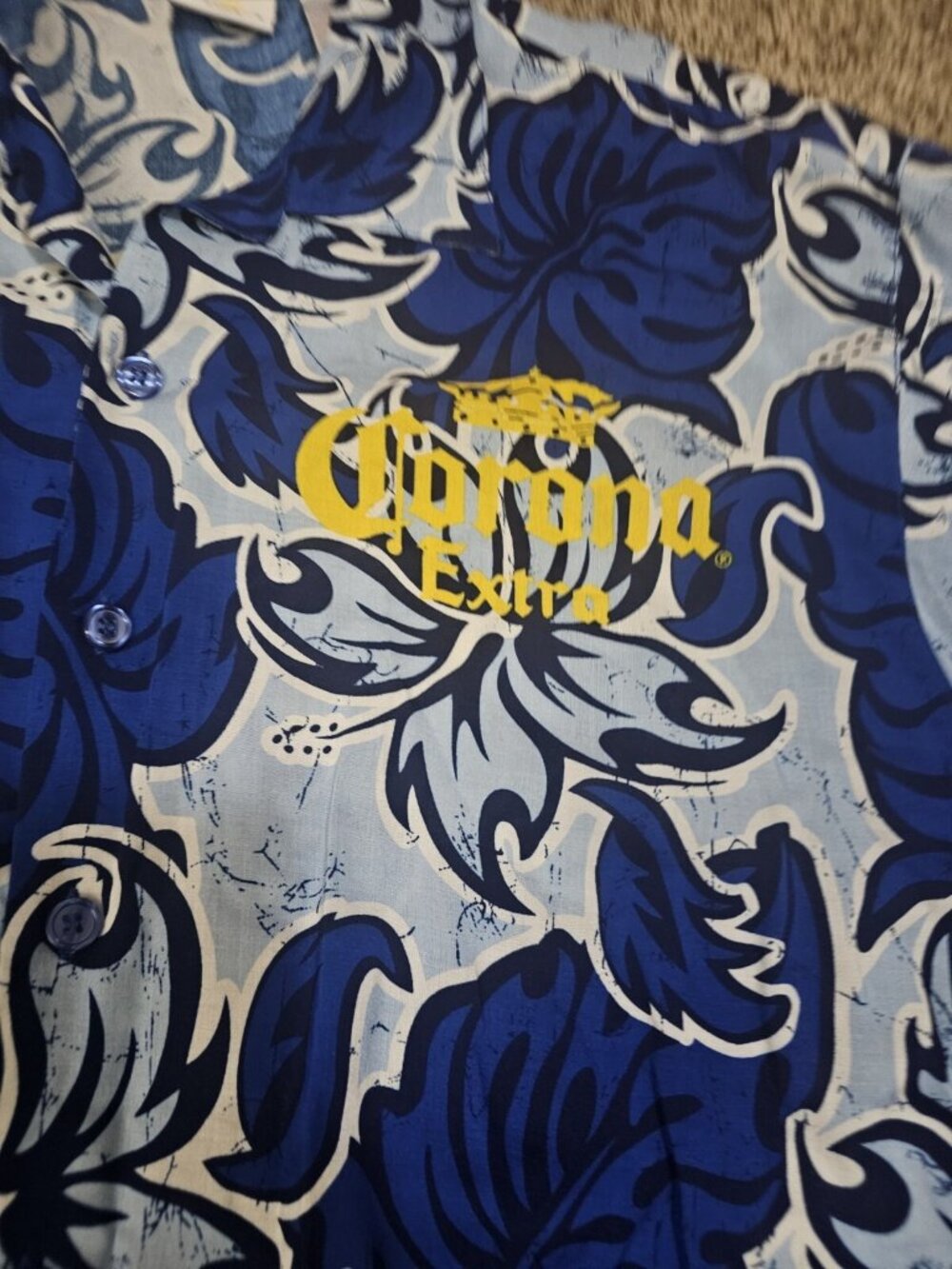 Corona Extra Blue Floral Hawaiian Shirt Short Sleeve Men's Size XL - Picture 2 of 4